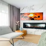 Luxury Rooms, Close To The Sea *