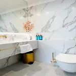 Appartement Luxury Rooms, Close To The Sea *