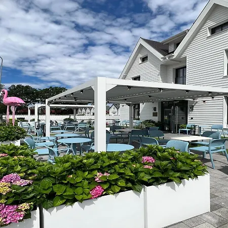 Luxury Rooms, Close To The Sea 아파트 Dziwnów