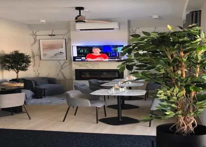 Luxury Rooms, Close To The Sea, Lägenhet