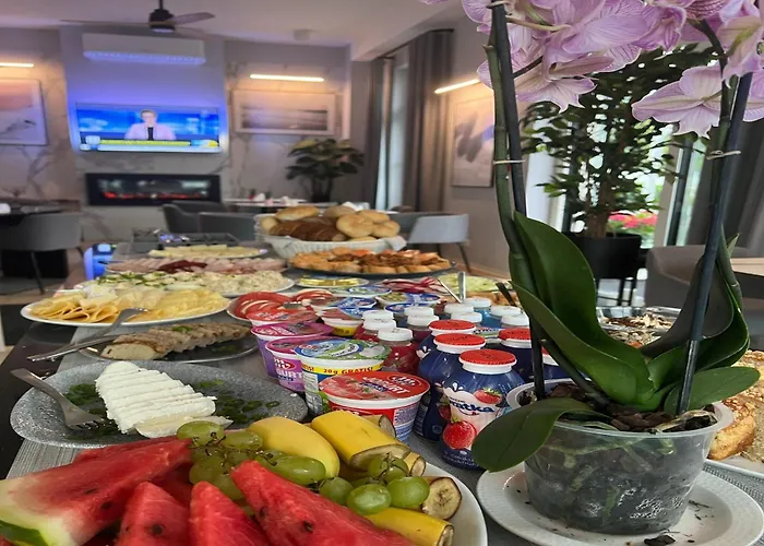 Lägenhet Luxury Rooms, Close To The Sea, *